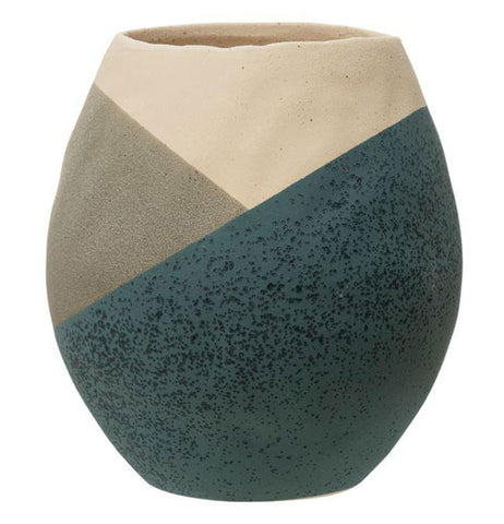 Round Stoneware Pot