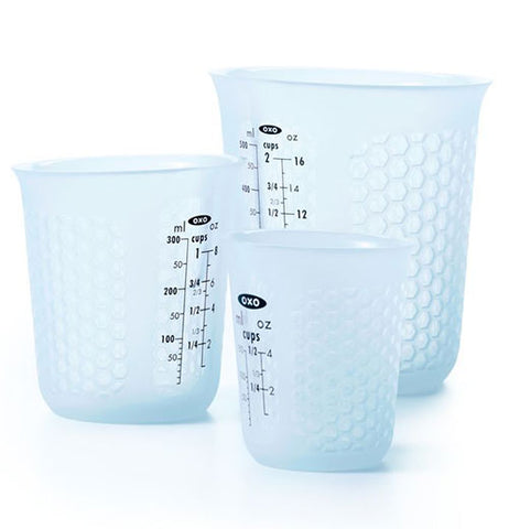 Set of 3 Squeeze And Pour Silicone Measuring Cups