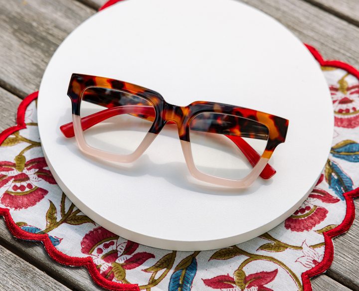 Take a Bow (Blue Light): Chai Tortoise/Green / Reading / 1.50