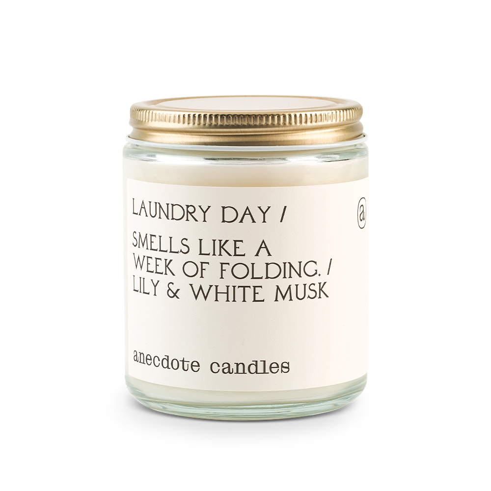 Laundry Day (Lily &amp; White Musk) Candle: 7.8 oz Glass Jar