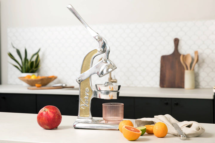 Mexican Citrus Juicer: Red