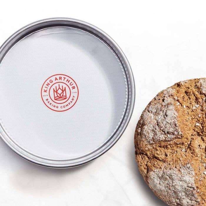 King Arthur Round Cake Pan Liners, Set Of 2