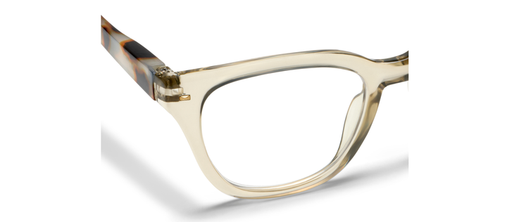 Lenora (Blue Light): Red/Fire Tortoise / Reading / 4.00