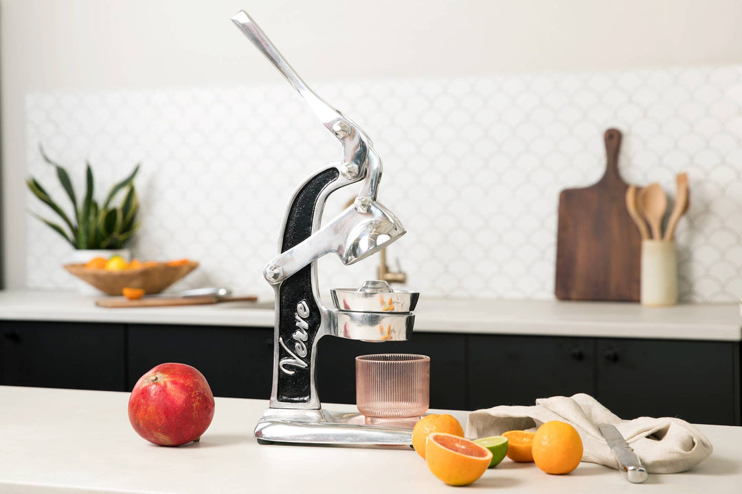 Mexican Citrus Juicer: Red