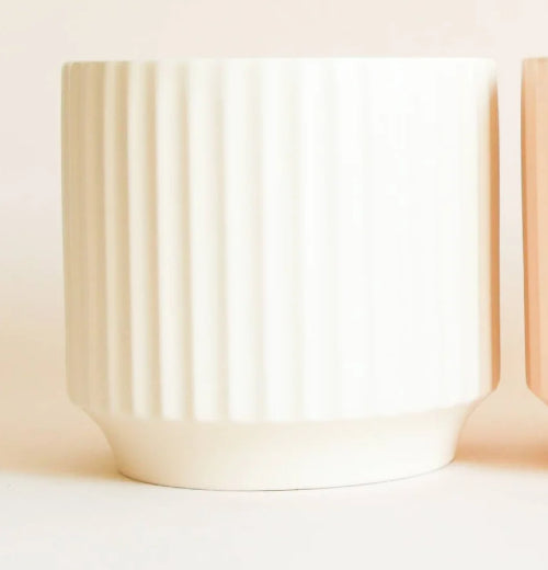 Monroe Pot - Vintage White 6.75 inch