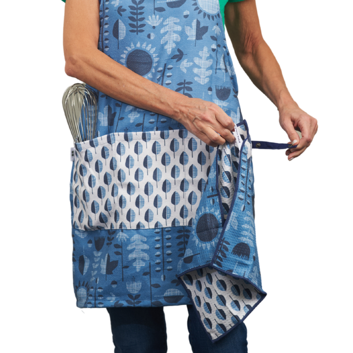 Attach and Go Apron- HJ Mod Sunflower: Ombre Blue