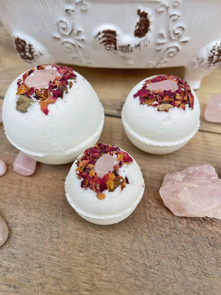 Rose Quartz &amp; Rose Bath Bomb: Medium