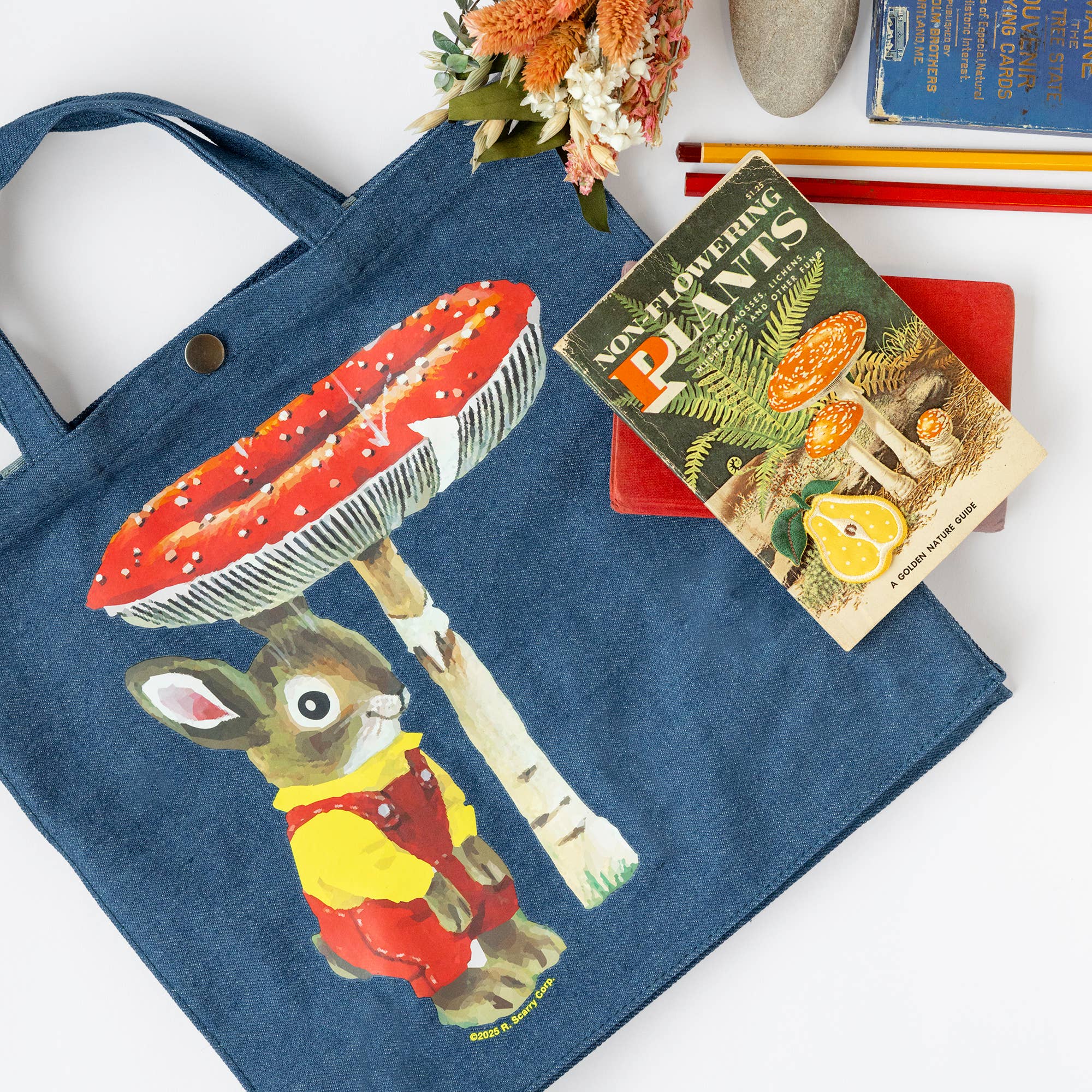 Three Potato Four x Richard Scarry I Am A Bunny Market Tote - Thumbnail 3