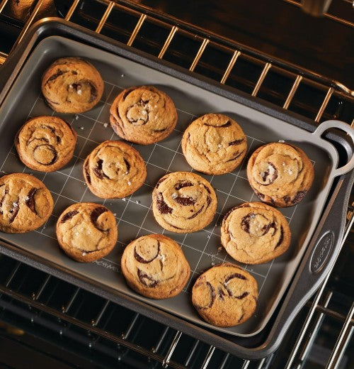 Non-Stick Silicone Roasting and Baking Mat