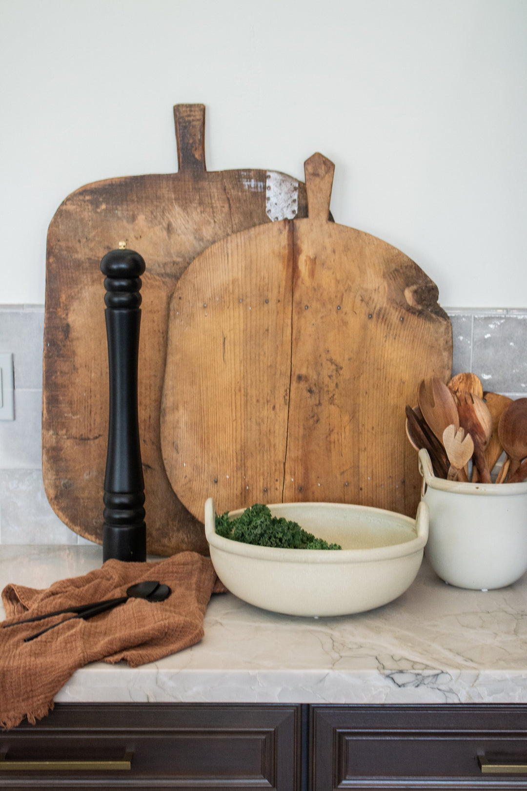 Rubberwood Salt and Pepper Mill Black