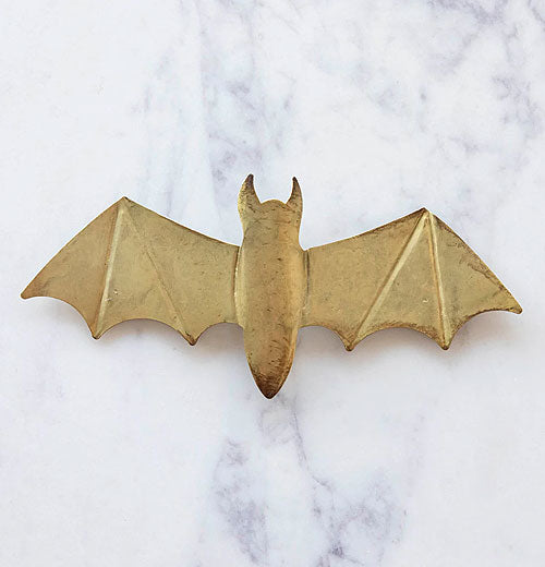 HALLOWEEN - Winged Bat Wall Decor