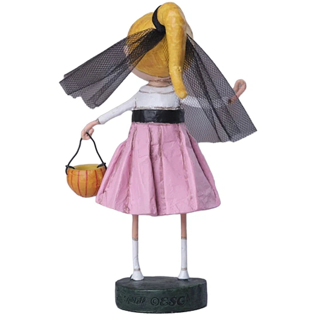 Nifty Nelda Figurine
