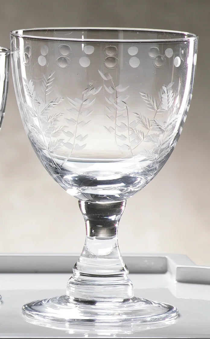 Spring Leaves Cut Design Red Wine Glass