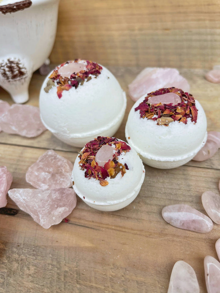 Rose Quartz &amp; Rose Bath Bomb: Medium