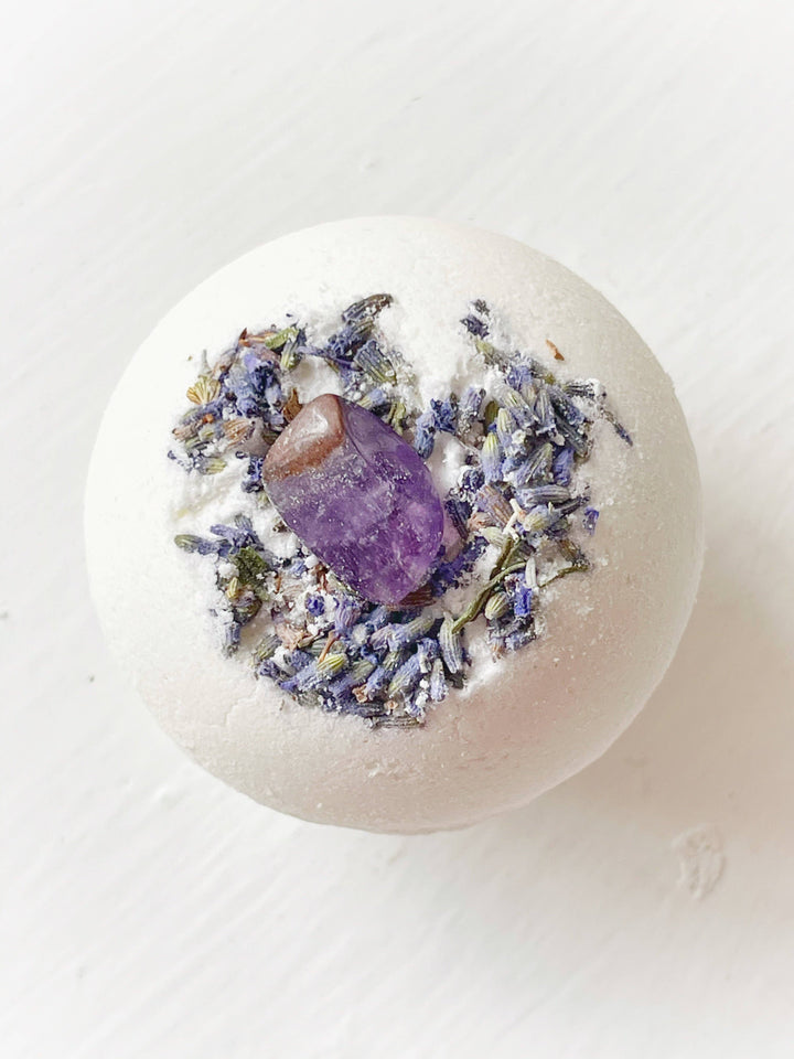 Amethyst &amp; Lavender Bath Bombs: Medium