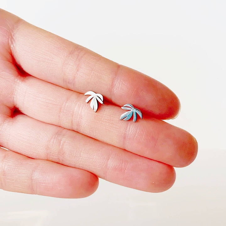 Rhaphidophora Decursiva Plant Studs | Hypoallergenic: Stainless Steel