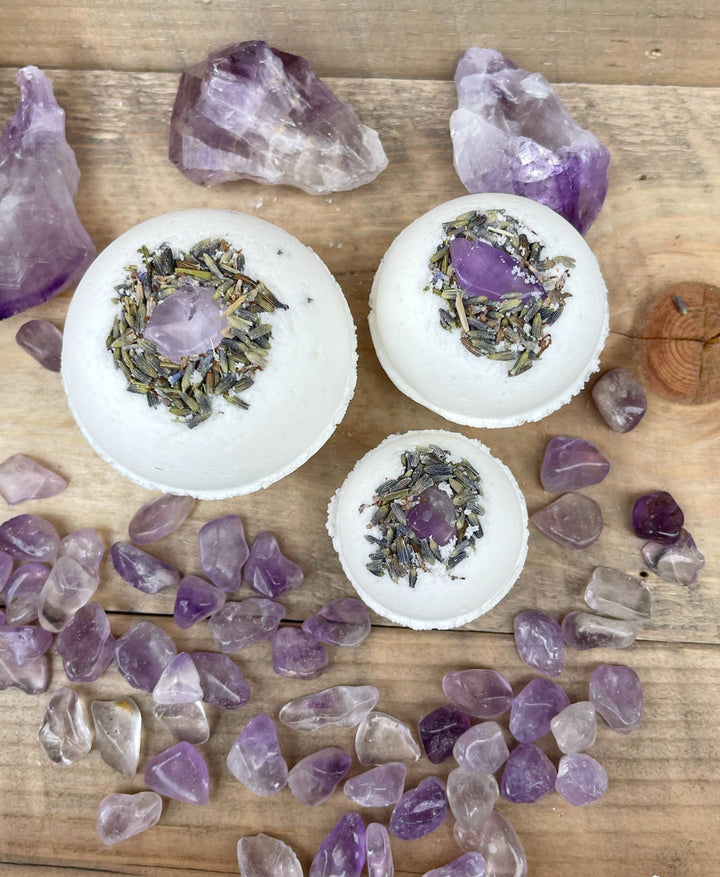 Amethyst &amp; Lavender Bath Bombs: Medium