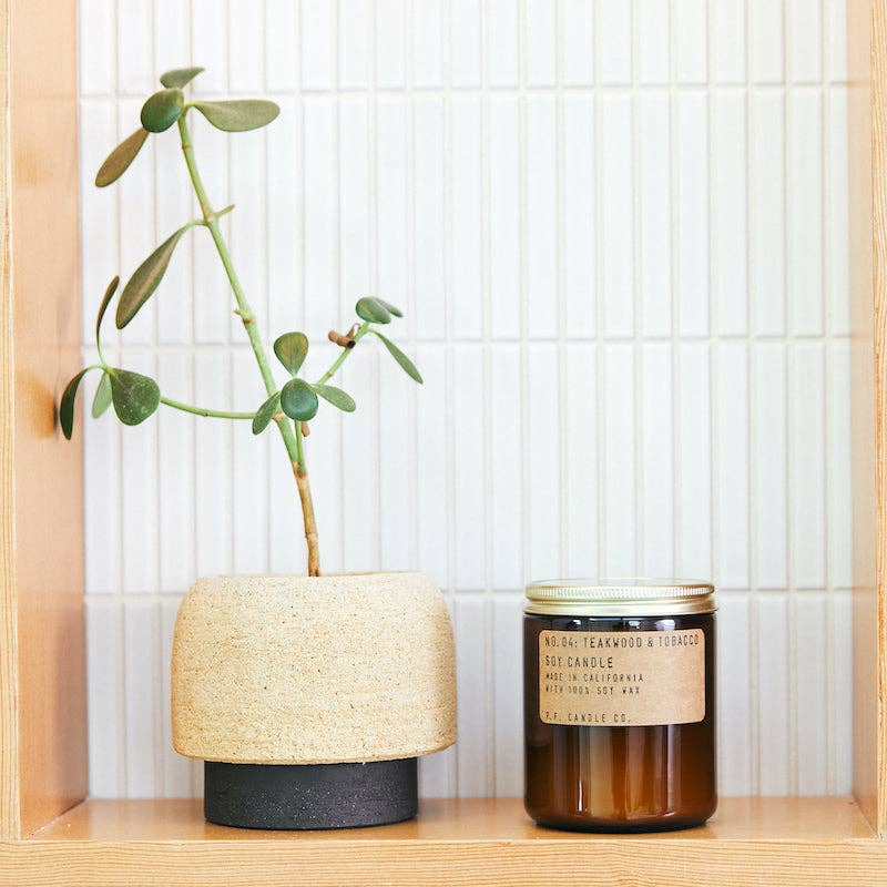 Teakwood &amp; Tobacco - 7.2 oz Standard Soy Candle: 7.2 oz