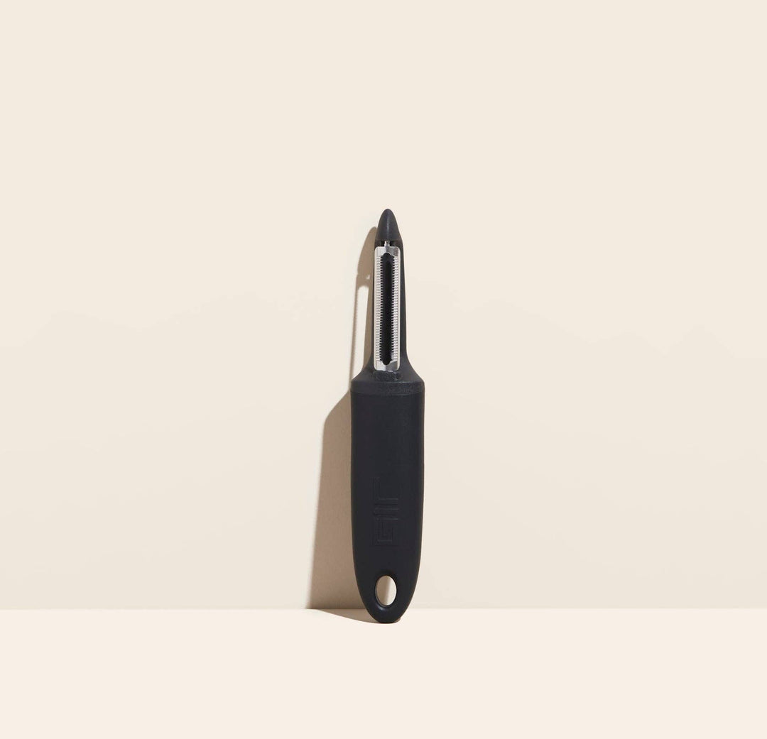 Peeler: I-Handle Serrated