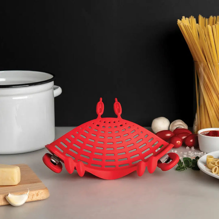 Crabby Clip-On Strainer