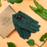 Leaf-Cleaning Gloves