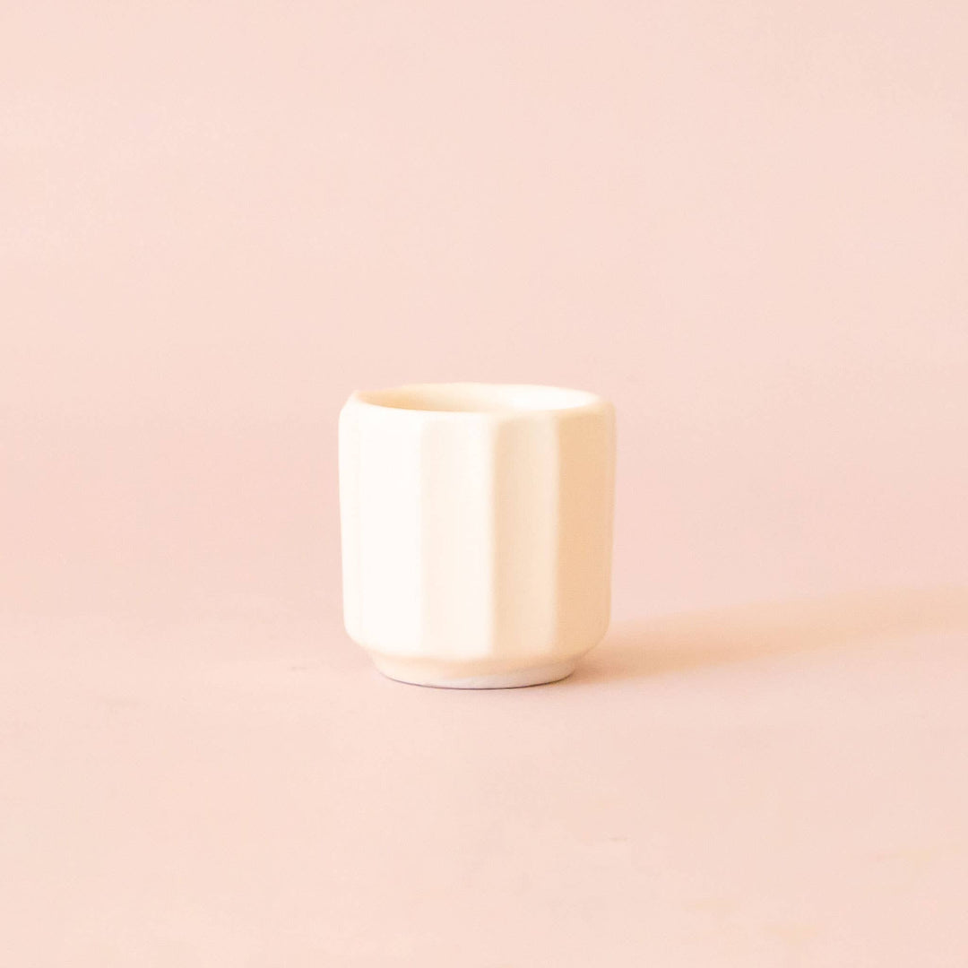 Mini Monroe Planter : Vintage White