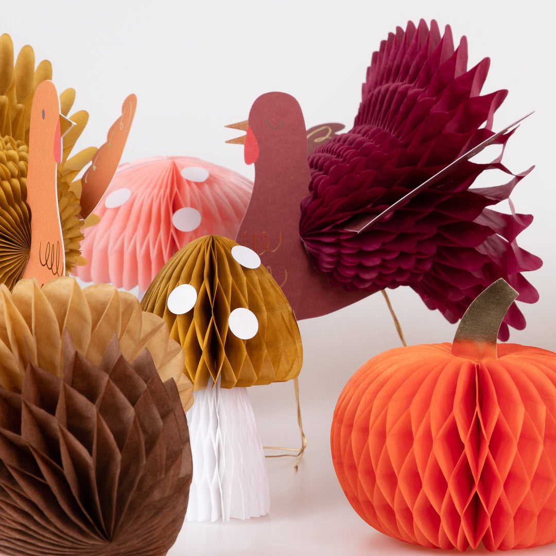 THANKSGIVING Mixed Thanksgiving Honeycomb Decorations
