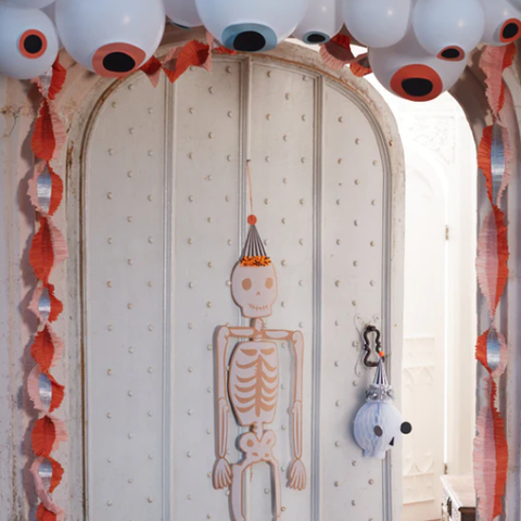 HALLOWEEN - Vintage Halloween Jointed Skeletons