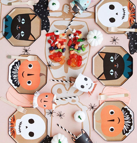 Paper Plates, "Vintage Halloween"(Set of 8)