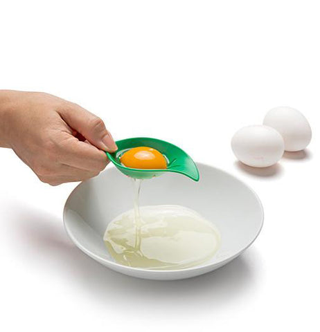 Mon Cherry Measuring Spoons and Egg Separater