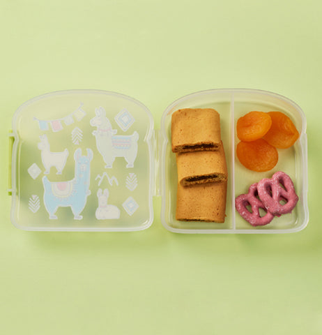 With a middle divider food stays where you put it, in order to avoid food related mishaps.  