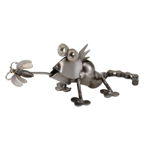 Handcrafted rocker arm lizard with fly is great decoration for your yard to scare away your bugs.