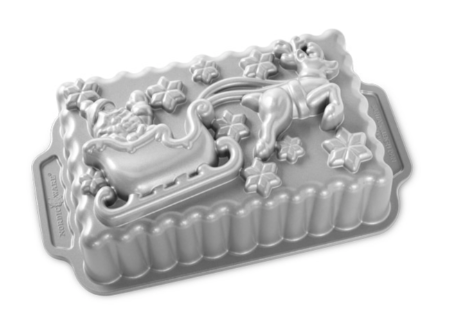 HOLIDAY Santa's Sleigh Loaf Pan