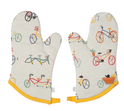 Set of 2 Ride On Oven Mitts
